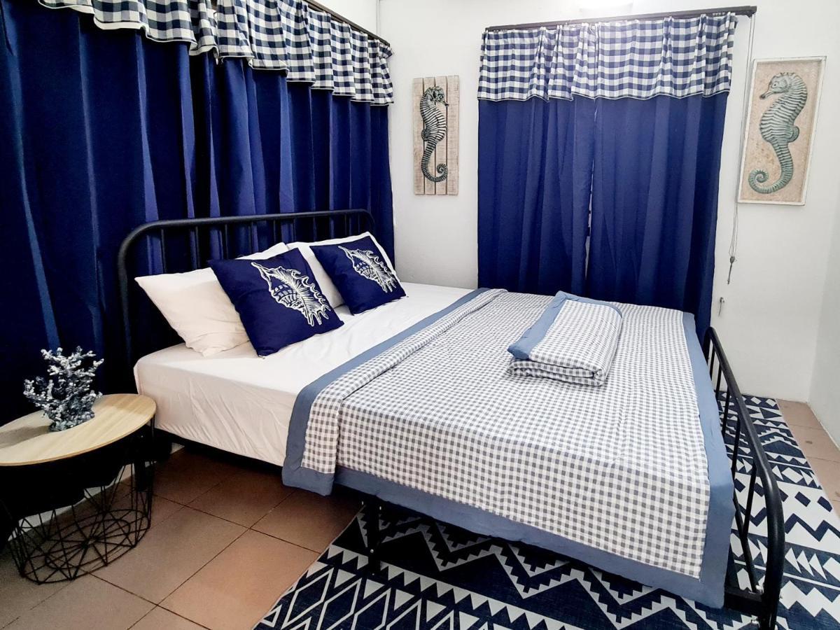 527 Beachhouse L 5 Bedroom With Swimming Pool - 3Min Walk To The Beach Tanjung Bungah  Exterior photo